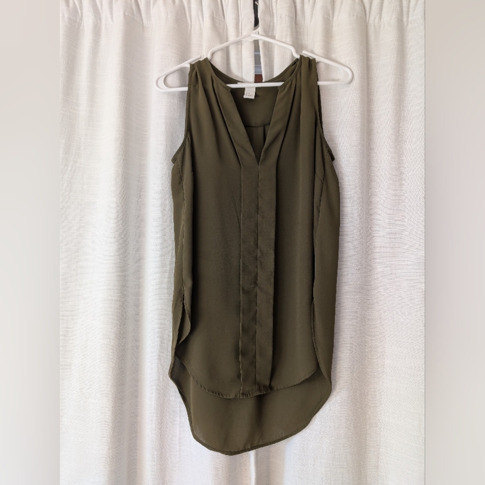 H&M Olive Sleeveless Blouse